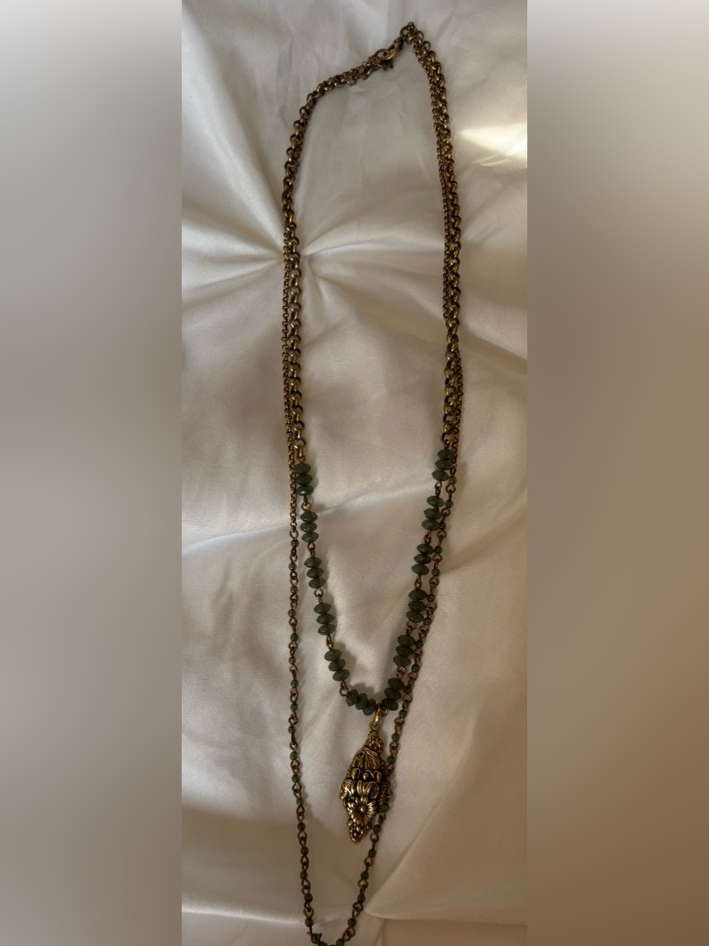 Lucky Brand shamrock necklace - Picture 4 of 4